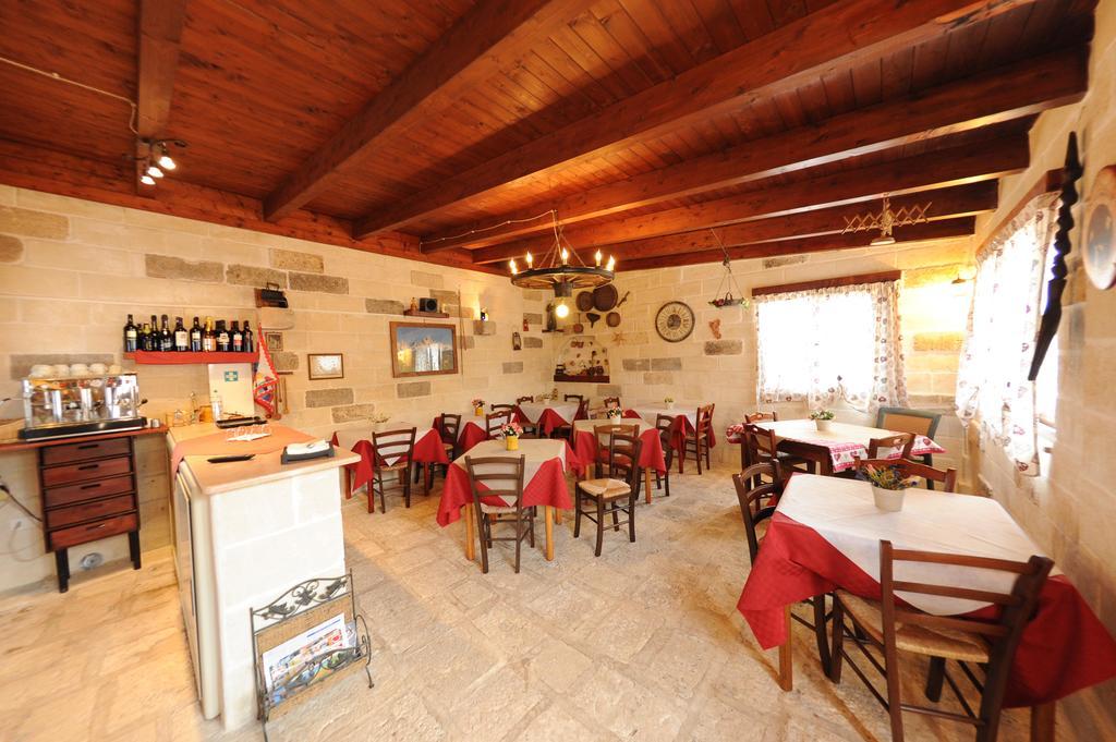 B&B Il Giardino Degli Ulivi Torre Santa Sabina Exteriör bild