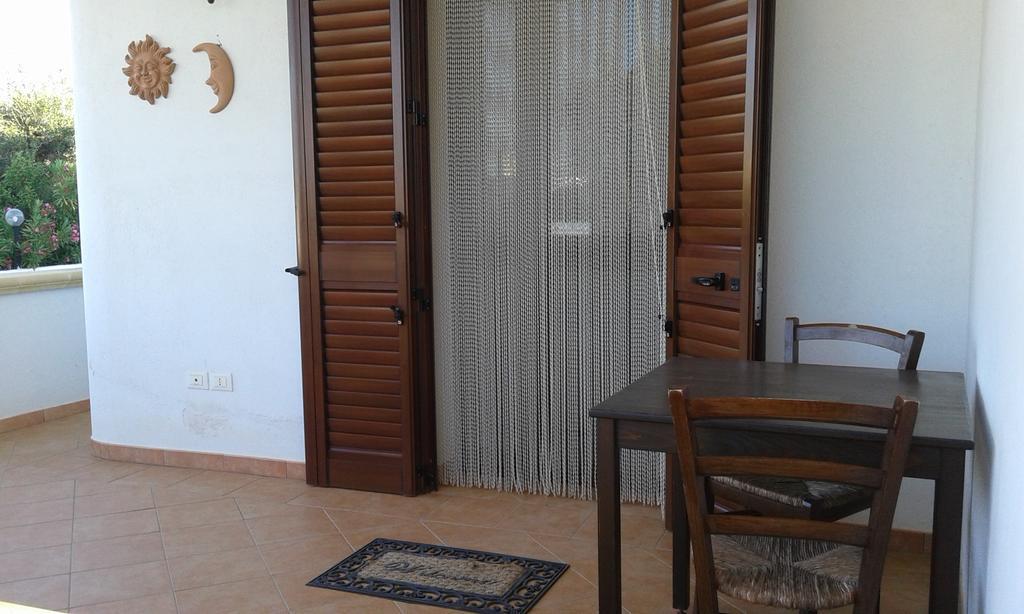 B&B Il Giardino Degli Ulivi Torre Santa Sabina Exteriör bild